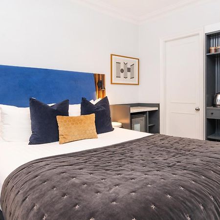 The Berkeley Square Hotel Bristol Exterior photo