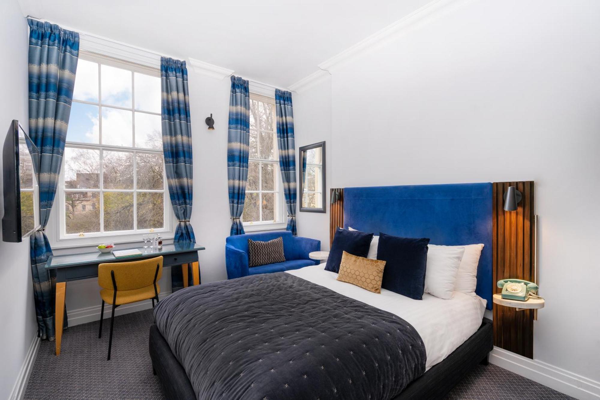 The Berkeley Square Hotel Bristol Exterior photo